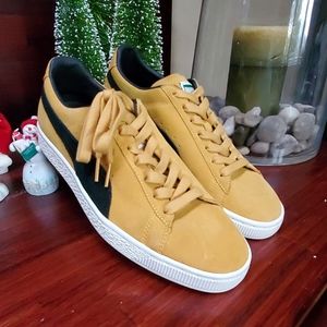Puma in Mustard